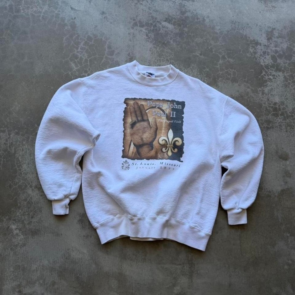 Vintage Pope John Paul II white crewneck graphic sweatshirt religious Jesus